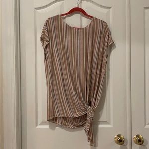 Flowy multicolored blouse